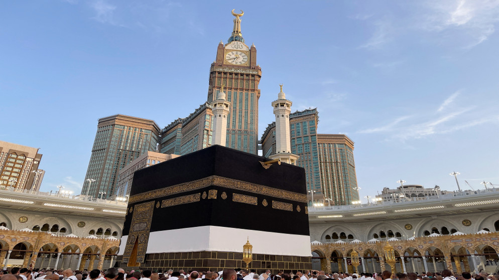 بعد بدء موسم العمرة.. إليكم خطوات إصدار التصاريح والتأشيرات من خارج المملكة