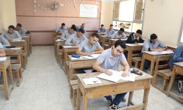 عاجل: انطلاق امتحانات الدبلومات الفنية بقرارات جديدة من وزارة التعليم