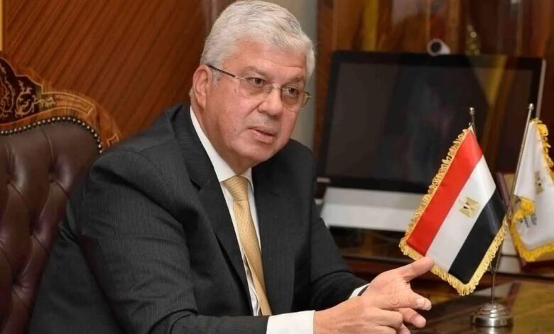 وزير التعليم العالي يكشف: أعداد ضخمة من الطلاب في المعاهد الخاصة بمصر